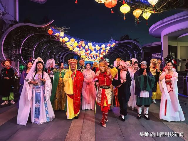 仲夏限定狂欢!“梦回西游 奇妙戎子”戎子酒庄景区夜游嘉年华,邀您共赴一场梦幻之旅!