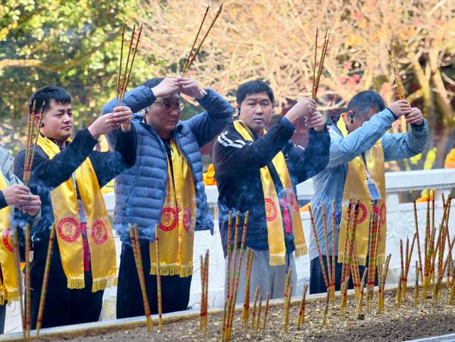 穿越千年的凝望：湘超夺冠后，我在永州九嶷山探寻舜帝的千古之灵