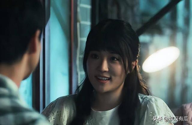 原来《老舅》里的她	，就是张凯丽女儿，16岁就开始演女一号了