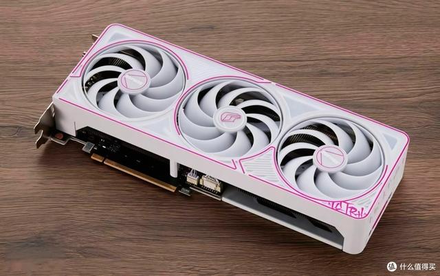 显卡选购避坑指南：各品牌旗舰、丐版、中端一文看懂究竟如何选