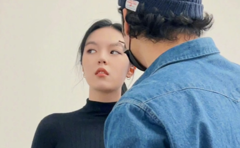 李咏也没想到，自己离世8年后，23岁的女儿就走上一条“不归路”