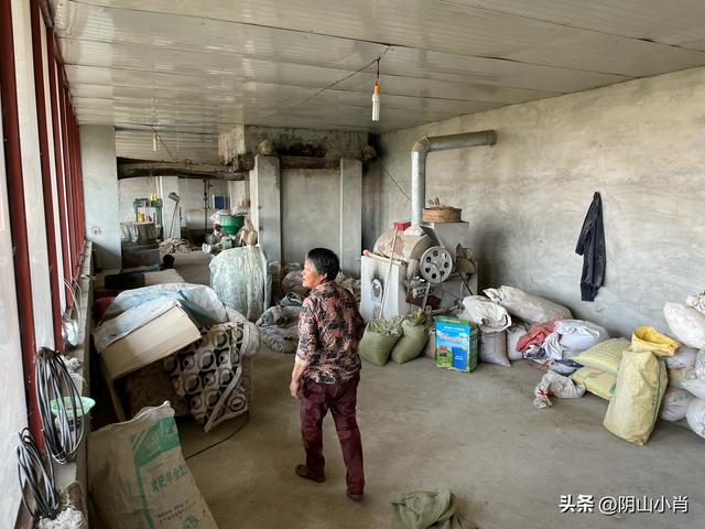 走访合教黑教堂抗日兵变旧址