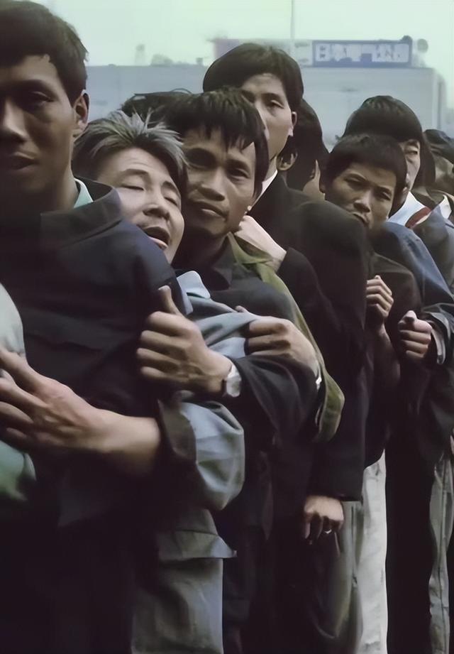 罗素：我本来不想说破，但中国人确实存在三个很大的缺点