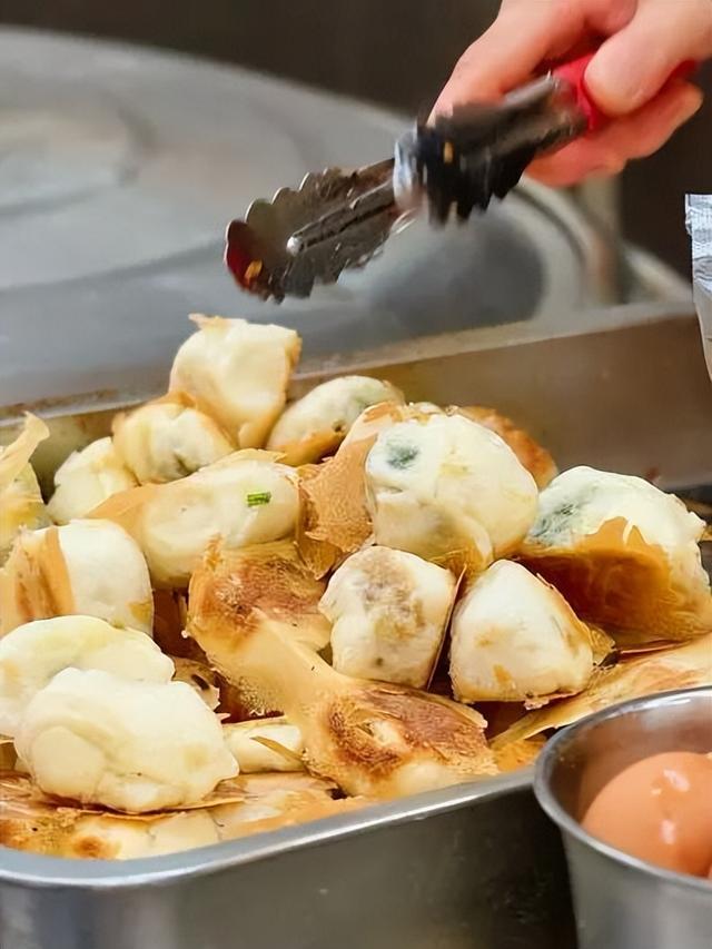 今晚去岗厦吧！“十几元吃饱，几十元吃好”！
