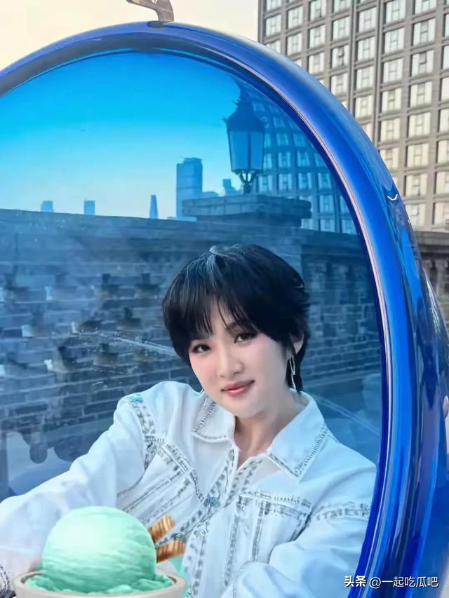 李咏女儿公开恋情！23 岁法图麦晒甜蜜合影，男友家境不俗长相帅气