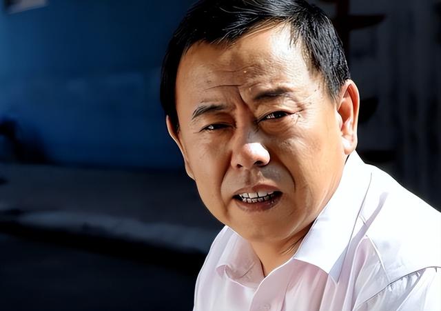 钱再多有什么用？68岁千万身家的潘长江，还是要为42岁女儿操碎心