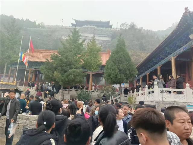 【羊平镇登山盛景】重阳登高祈福 情暖曲阳黄山