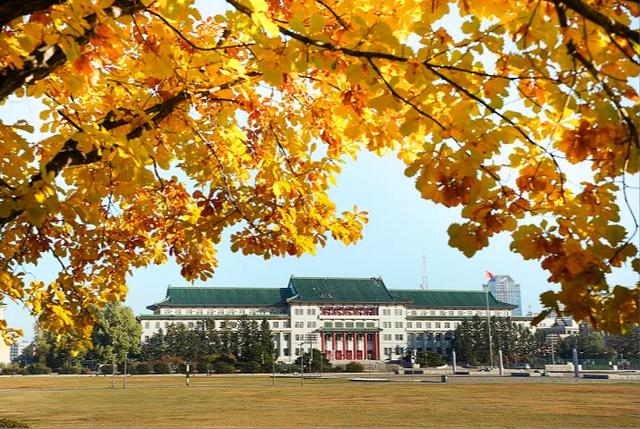 吉林大学地质宫焕新亮相