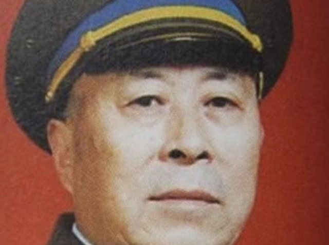 大河南走出3位空军司令，清一色的上将，他们的名字起得都很好