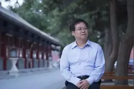 寂寞十七年，终成鲍鹏山图片