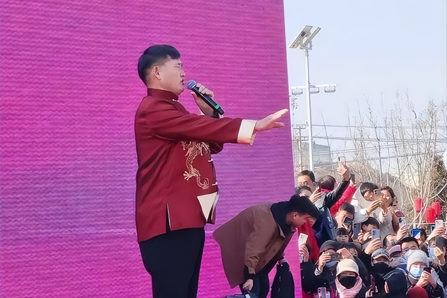 朱小伟做梦也没有想到，离婚四年后，前妻陈亚男还是不愿放过自己