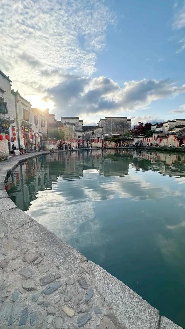30个5A景区，去个十个合格，去过20个是牛人，全去过了不起！
