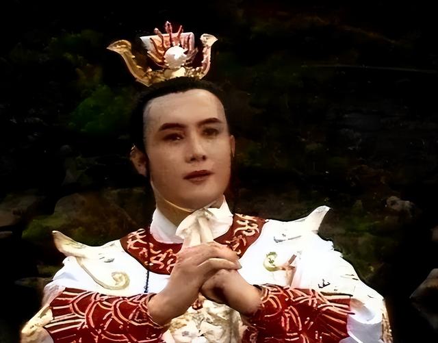 2026央视春晚首次彩排明星全名单出炉，网友：咋还有“春晚混子”