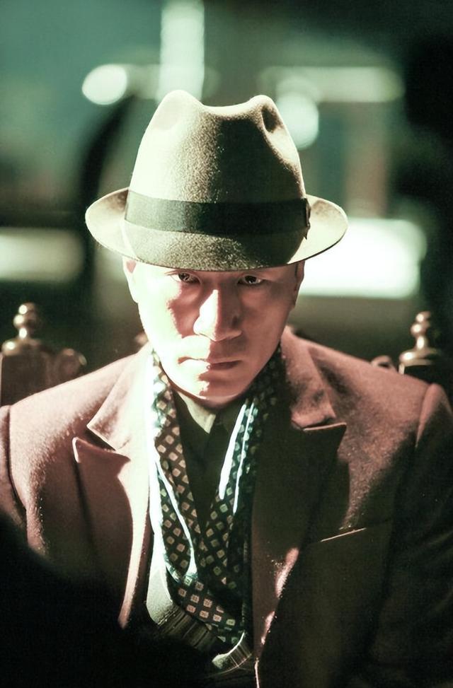 全家移民澳洲传闻真相大白1年，孙红雷近况曝光，一点都不意外