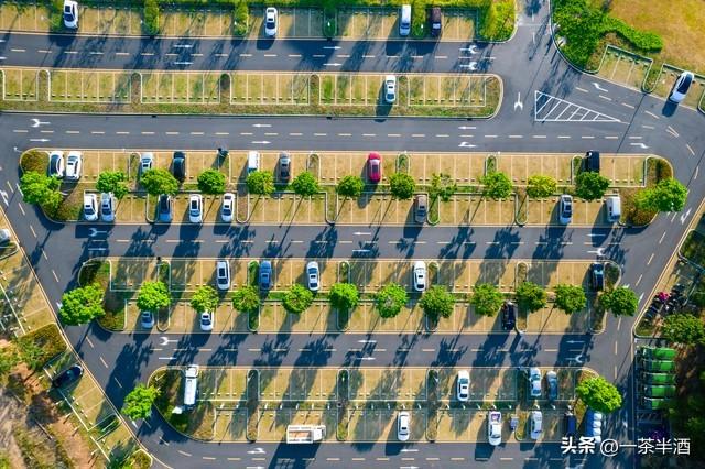 南京市全部区域内免费自驾车停车露营地，主要好玩景点及特色美食
