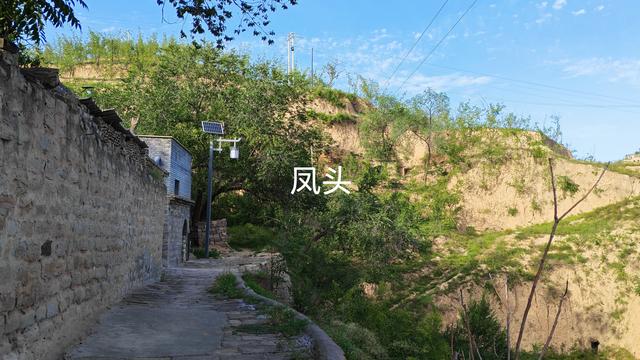 山西深度游—吕梁碛口李家山村