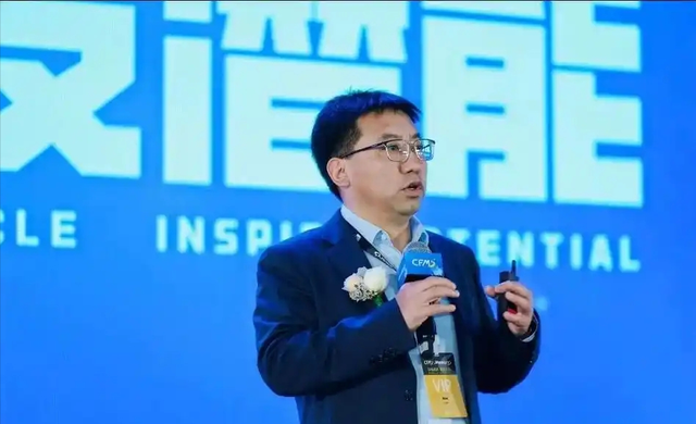 中国又出“新王炸”！美国人傻眼：封锁3年，竟养出个“怪物”？