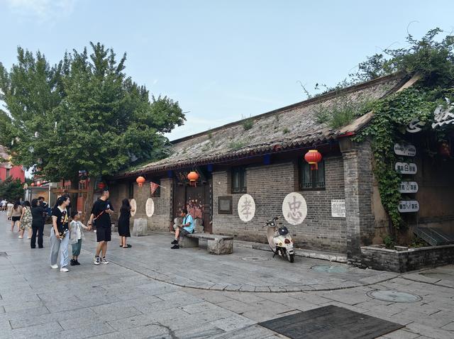 岁月中的秦皇岛山海关