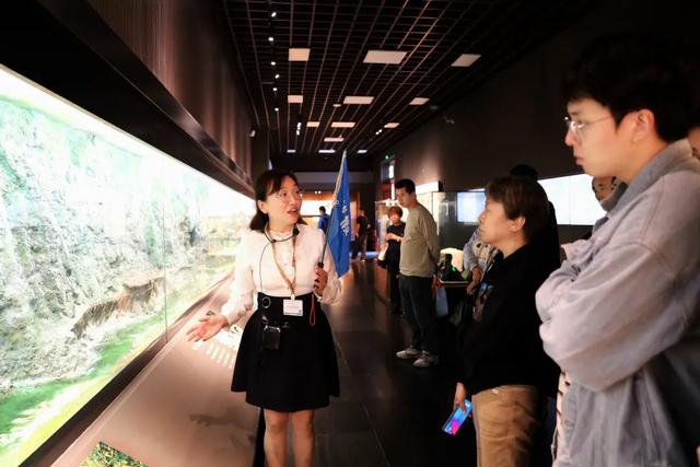 秦声导语 旅途芳华丨“百科全书”常敏:廿载乡情“说”汉中
