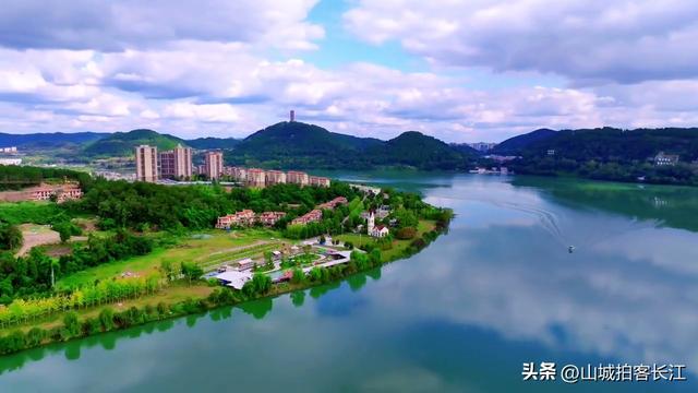 四川这座小城，实力让地级市“眼红”，但有个“短板”被网友嘲笑