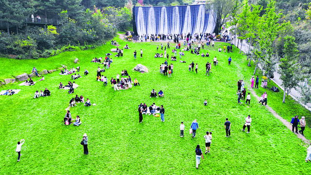 石家庄跻身全国“双节”游客接待量前二十城市