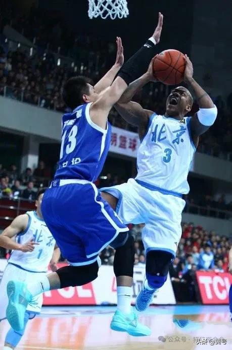 NBA赛场上的体育精神：从马布里谈职业联赛的文明程度