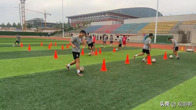 这所学校火爆出圈——邯郸市第五中学“双冠”辉映成长之路