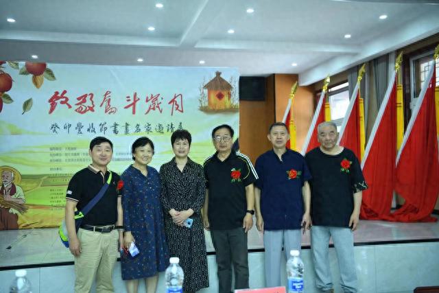 惠风滋润枝头秀 硕果金秋格外红--现代书画网携手书画名家扎根乡村
