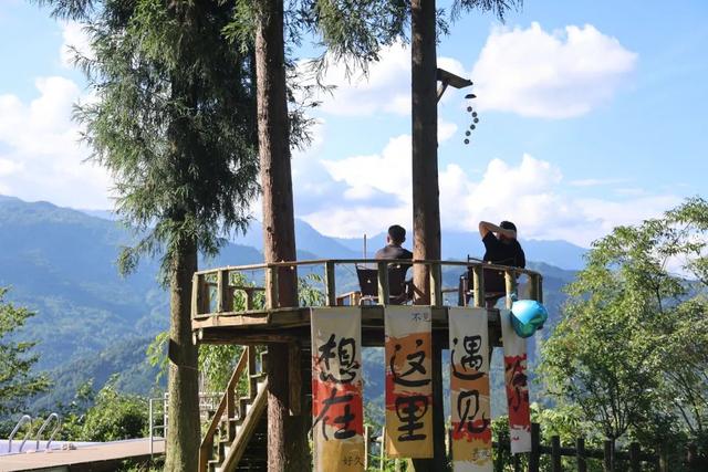 “清凉资源”释放消费活力，汶川避暑经济“火”力全开~