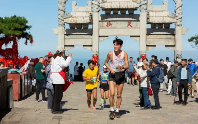 不止于登山！泰山国际登山节的前世今生，你了解多少？