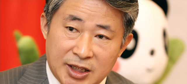 日本话音刚落，又一国介入台海，专机已经离华	，要逼中国做3件事