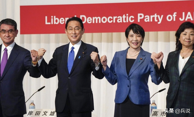 高市早苗扛不住了？连收四重噩耗，关于中日	，日本终于做出选择