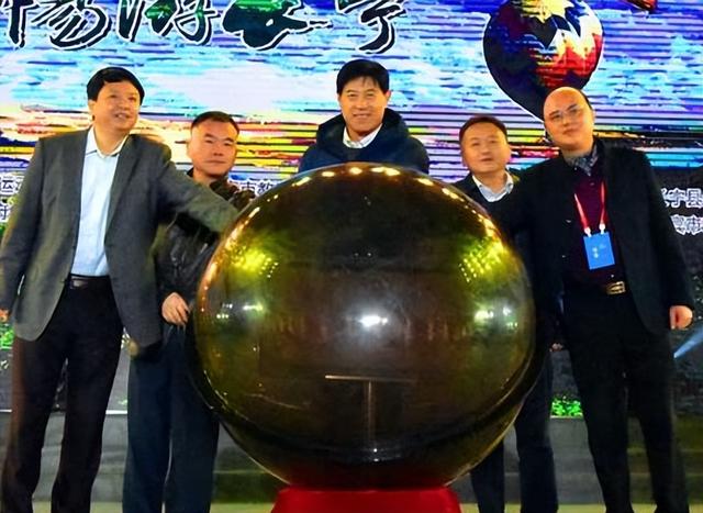 四川旅游：难忘宜宾长宁热气球赛采风行(图)