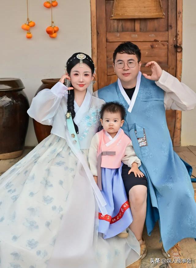 最美博主蓉妹妹：与老公小剑哥房车出游内蒙古，拍出精美大片