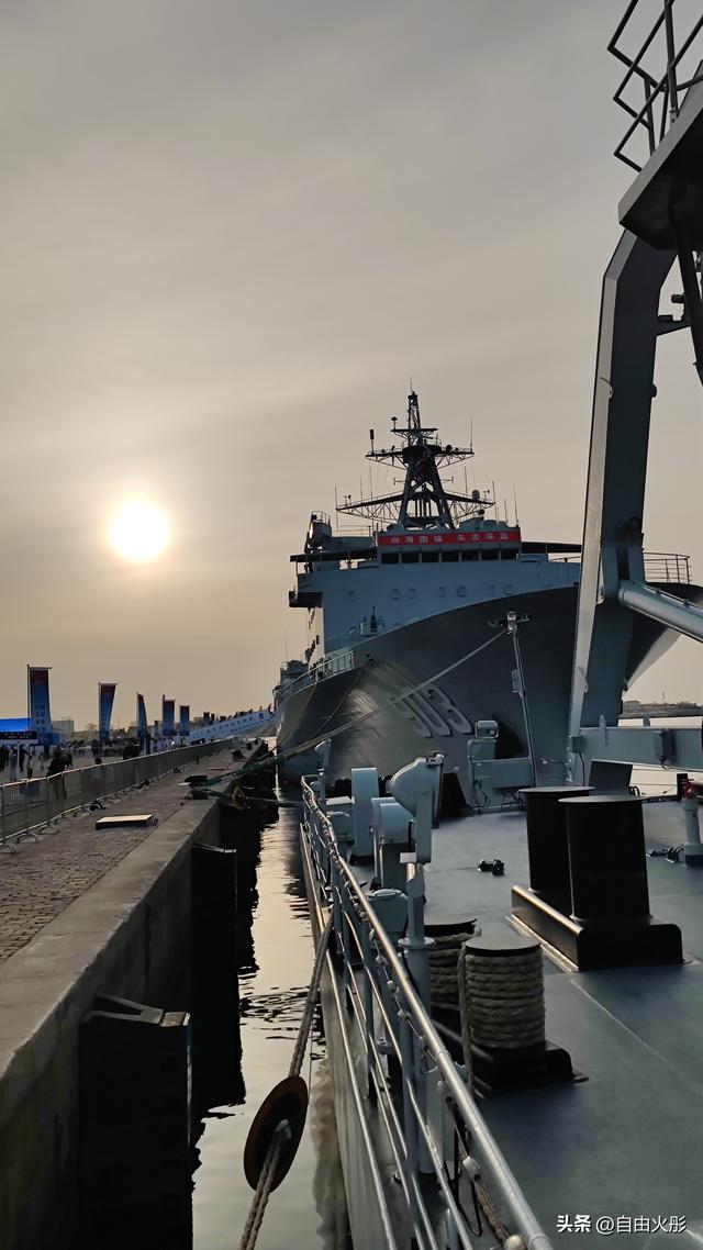 海上长城（五）——综合援潜救援船洪泽湖舰（846）