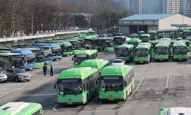 一年亏损四千万，全国陷“关停潮”，曾经的金饭碗如今正惨遭抛弃