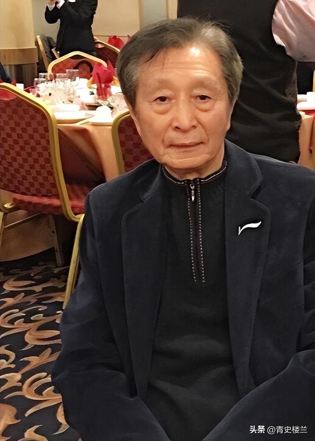 86岁宋世雄现状：定居北京老到认不出，托举儿女成才后却都在国外
