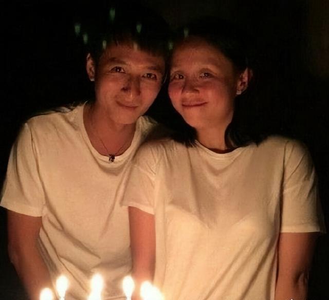 从主持人到"精神病"	，49岁无妻无子的李维嘉，给不婚人士提了个醒