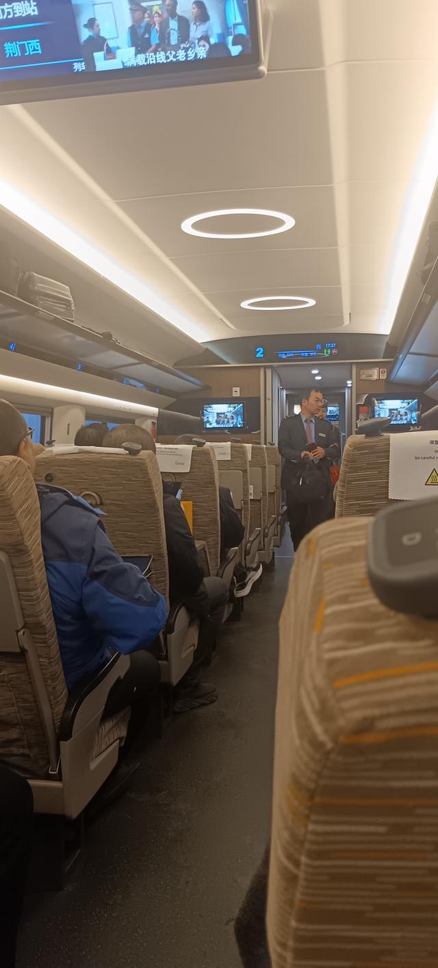 终于等到！当阳西站高铁飞驰，这座三国古城终于不用再“慢”了