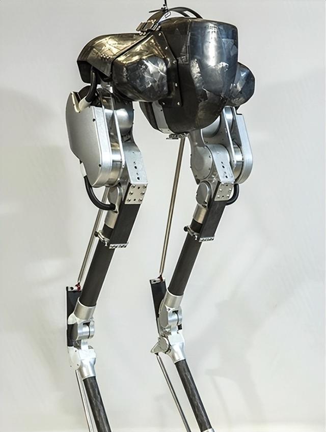 万亿薪酬落地！马斯克押注100万台机器人，扬言让全人类变富？