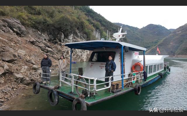 公交船游三峡，最有烟火气的游玩攻略