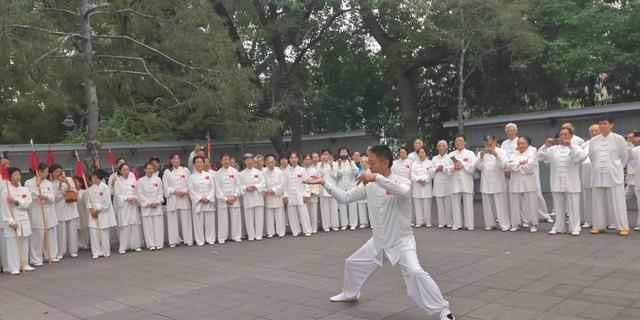 杜德平太极专栏  习练太极拳可以有效抑製贪嗔痴慢疑