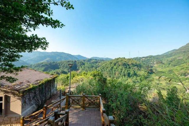 广州从化泡氡温泉！叹山景房+3餐全包+无限温泉，深氧康养平靓正