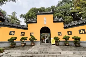 鸡 鸣 寺图片
