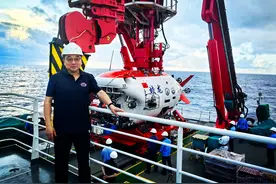 “蛟龙”号年龄最大下潜科学家，是苏州人！图片