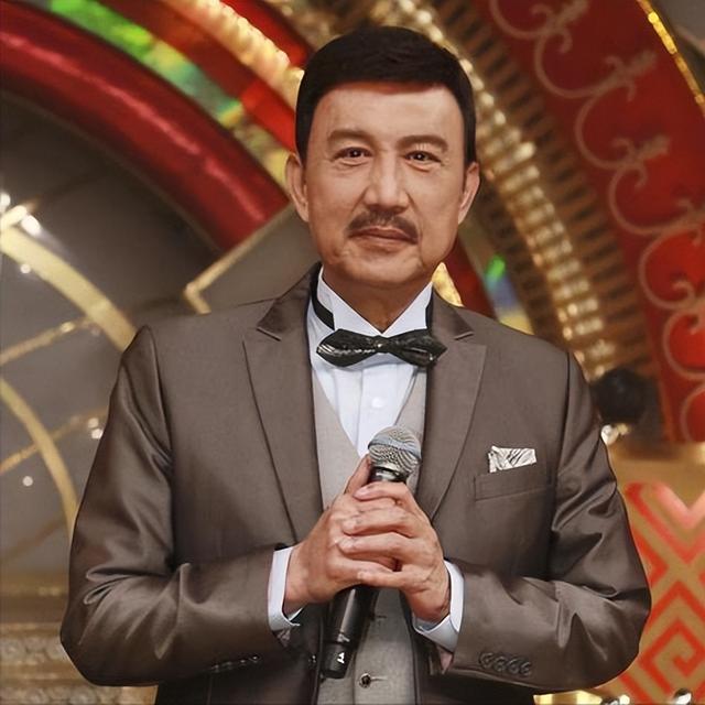 从歌王沦为“台独”的他，赔光家产还欠下百万债务，如今晚年凄凉