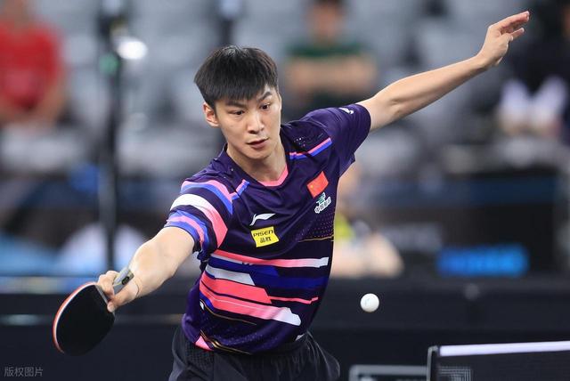 WTT横滨冠军赛：国乒8人晋级单打八强！孙颖莎3-1逆转桥本帆乃香