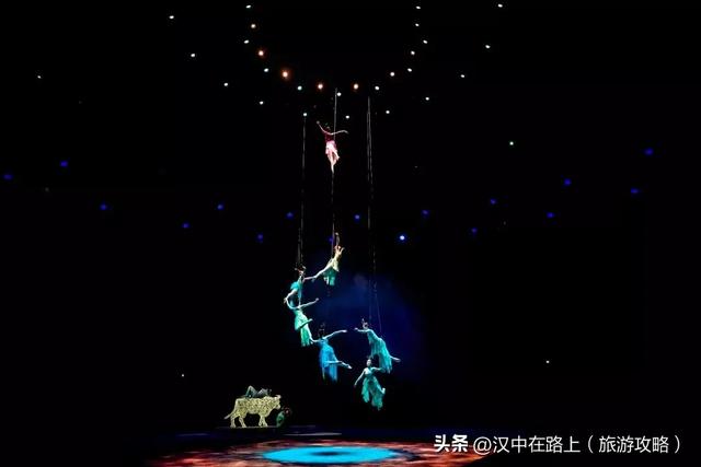 双节汉中兴汉胜境超热闹，快冲→