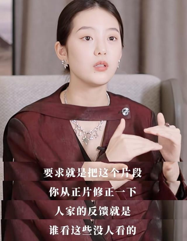 短剧女演员被男主一脚踹飞，指甲当场断裂，贾玲的话又一次应验了