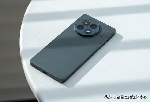 2025信号质量“特强”的5款手机，8月重点考虑，覆盖多个价位段